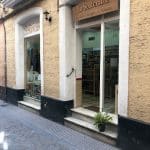 AF1QipP4HINW1znolA49i7W GJKeTWWaslBi89vAZRYyw408 h544 k no